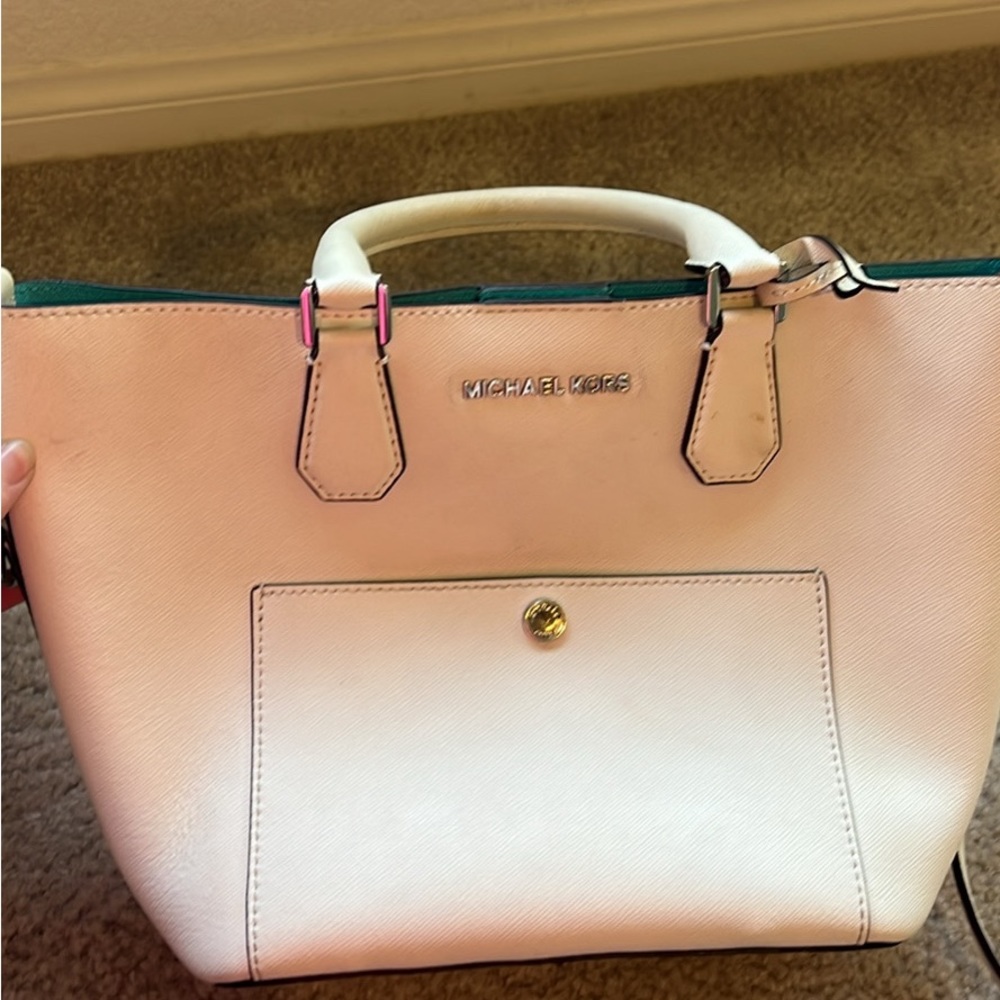 Michael Kors Greenwich Large Saffiano Leather Grab Bag